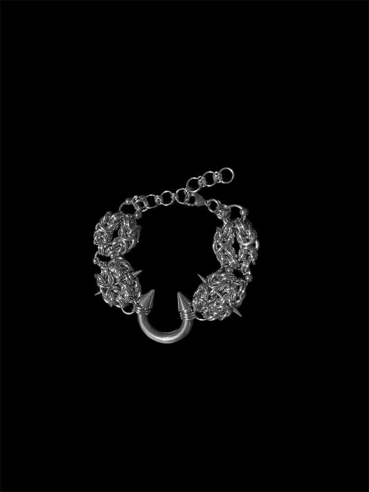 PIERCED BEAUTY SEPTUM BRACELET